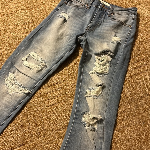 Kancan Distressed Skinny Jeans Size 24 (1) - Picture 2 of 7